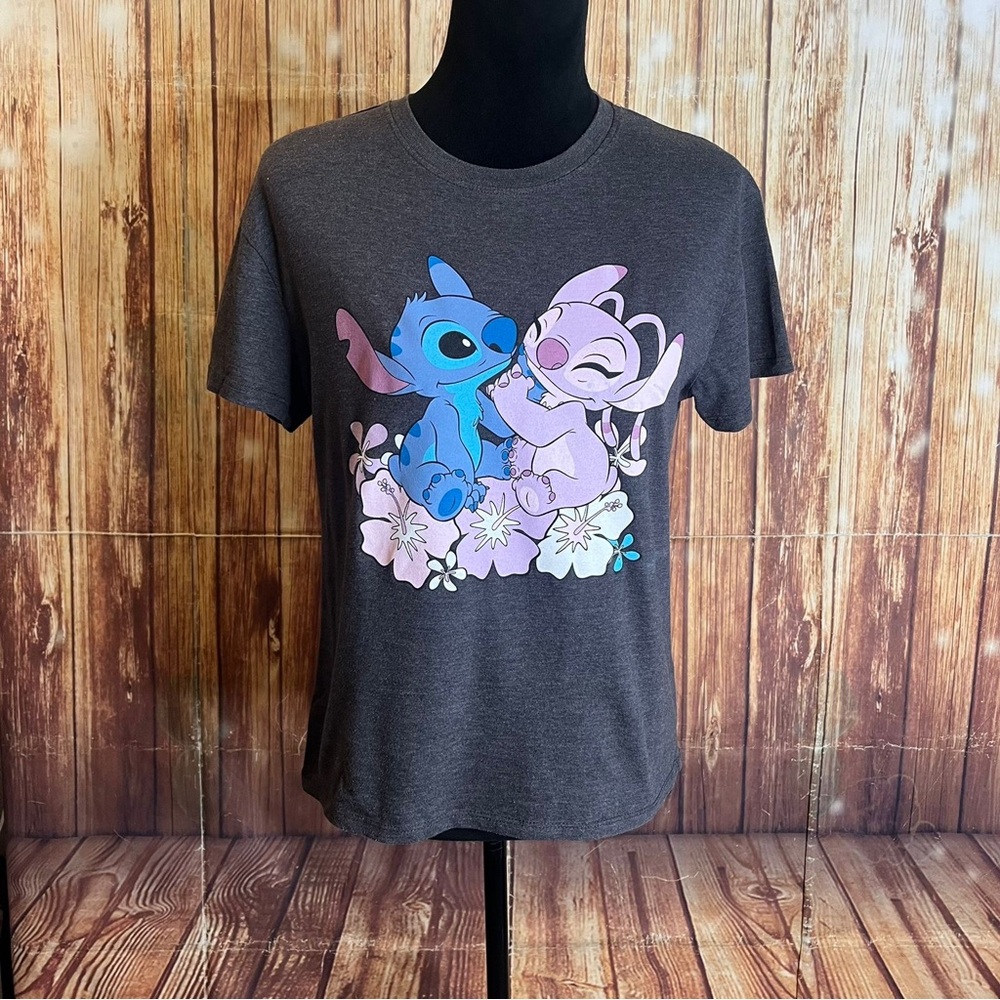 Disney Stitch & Angel Women’s Graphic T-Shirt Gray Short Sleeve Size Small